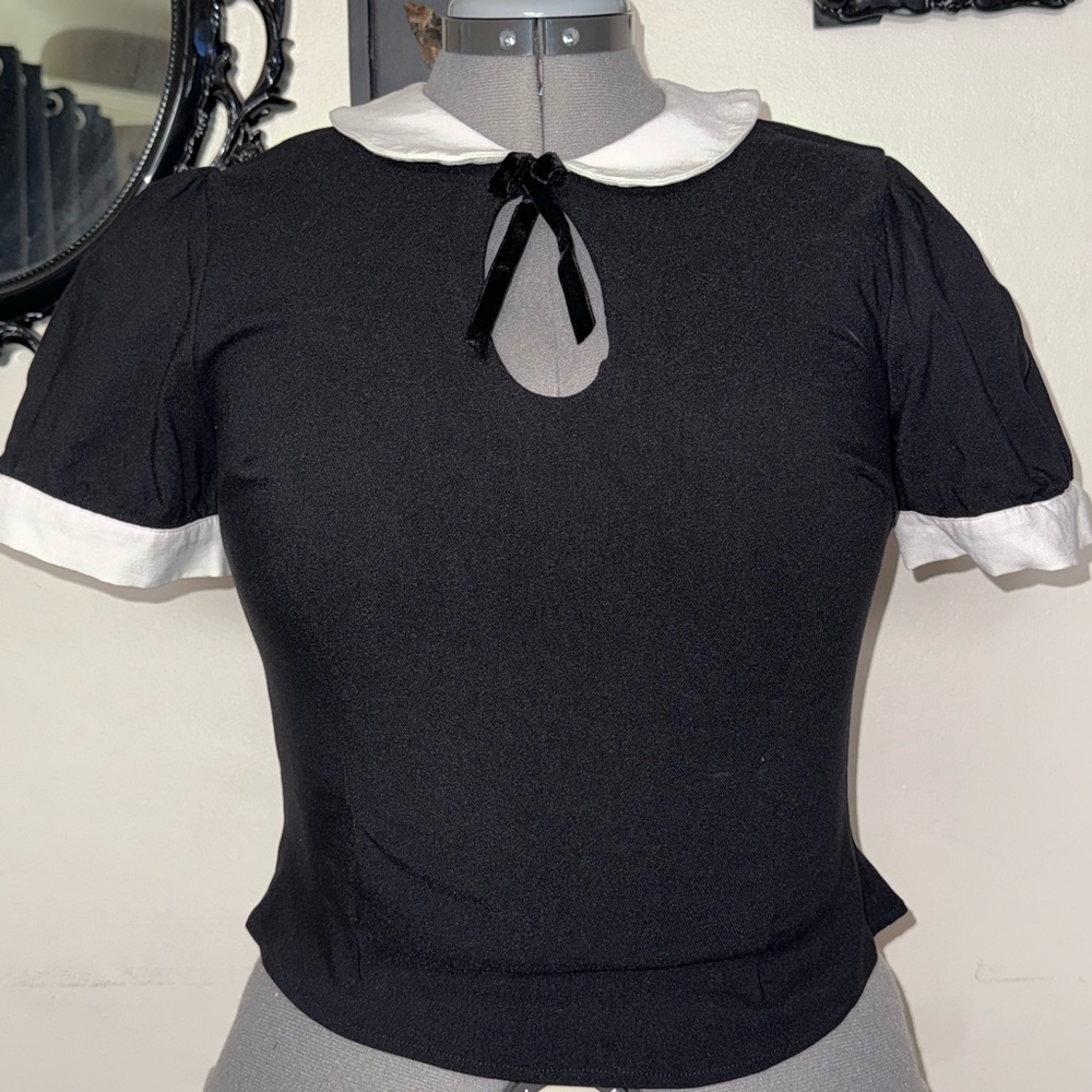 Collectif Black and White Fitted Blouse with Cut Out Neckline